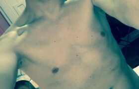 Ragazzo passivo e slave cerca ETERO DOM anche senza contatto fisico