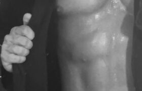 muscle slave 33 anni