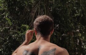 Slave devoto e ubbidiente in cerca di una Miss